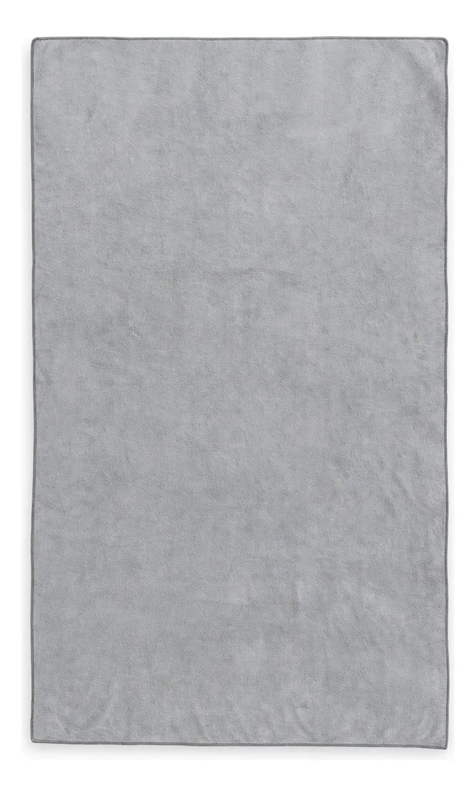 Toalla Deportiva Mashini 80x160 Secado Rapido Plateado Fluor