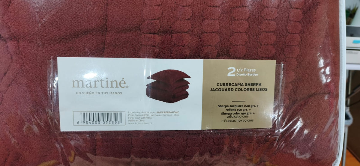 Etiqueta cubrecama Martiné sherpa jacquard King burdeo