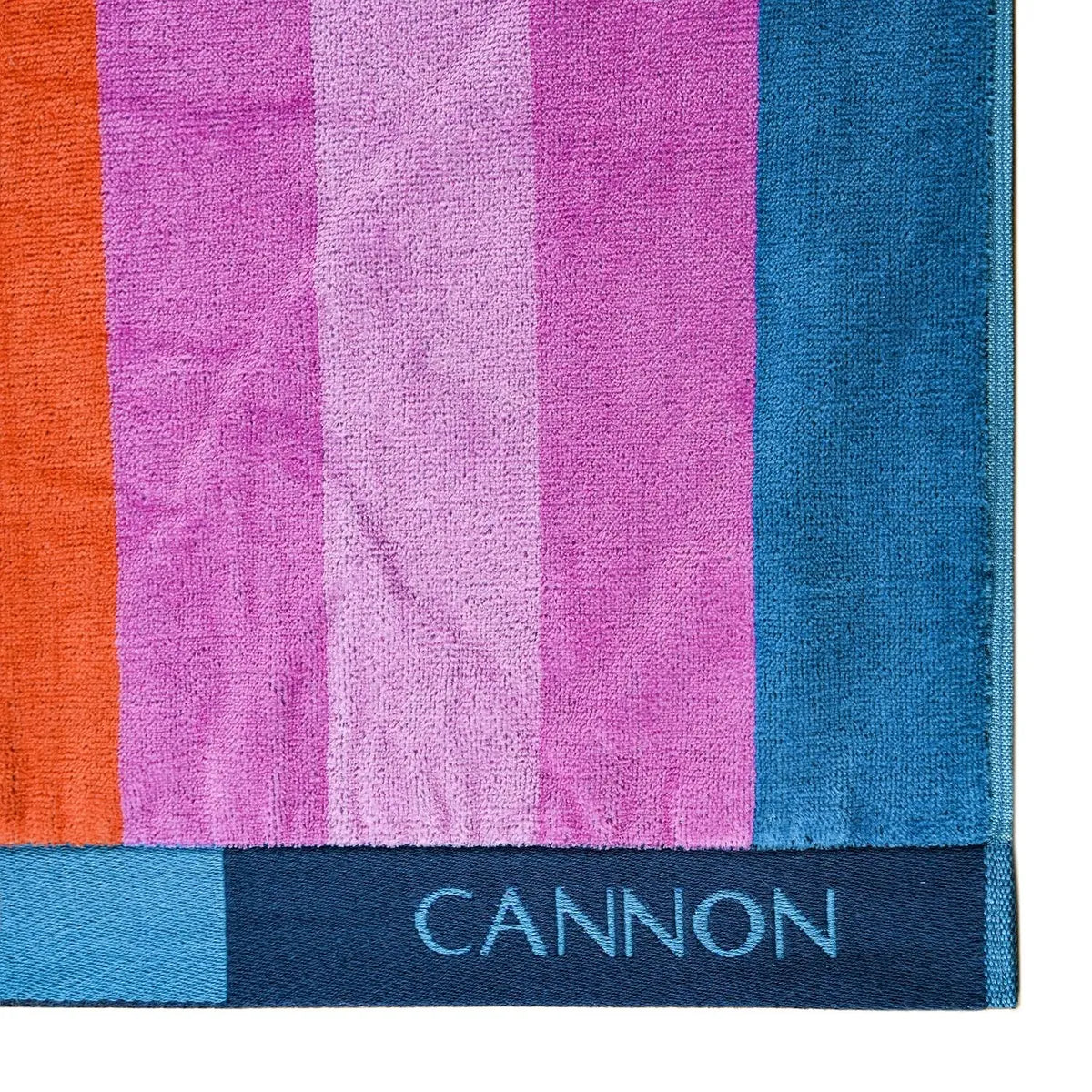 Detalle tejido jacquard y logo Cannon