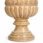 Maceta de Piedra Romana de 21" Marfil Envejecido - The Home Depot® - Imagen 3